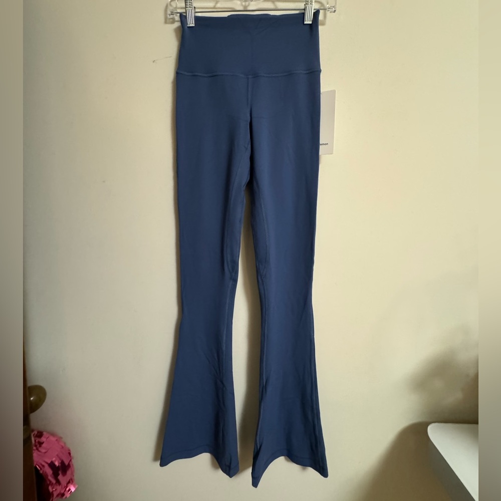 LULULEMON Align Mini-Flare Pant
